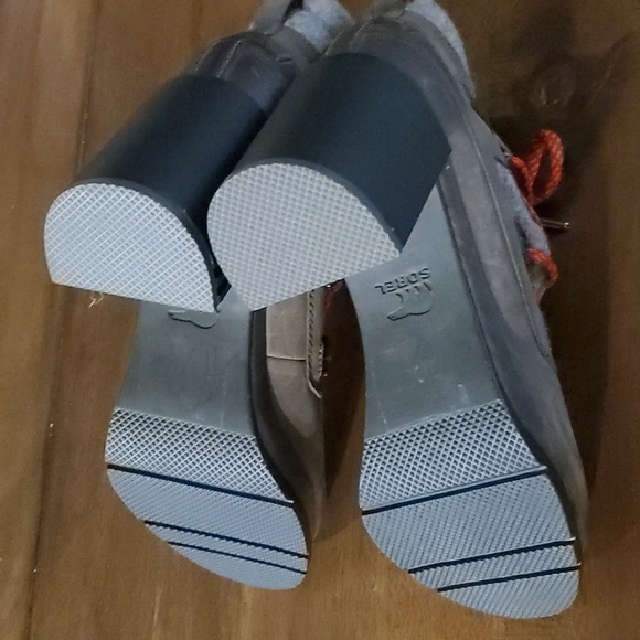 Sorel Blake lace ankle booties w size 7 NWT - Picture 9 of 10